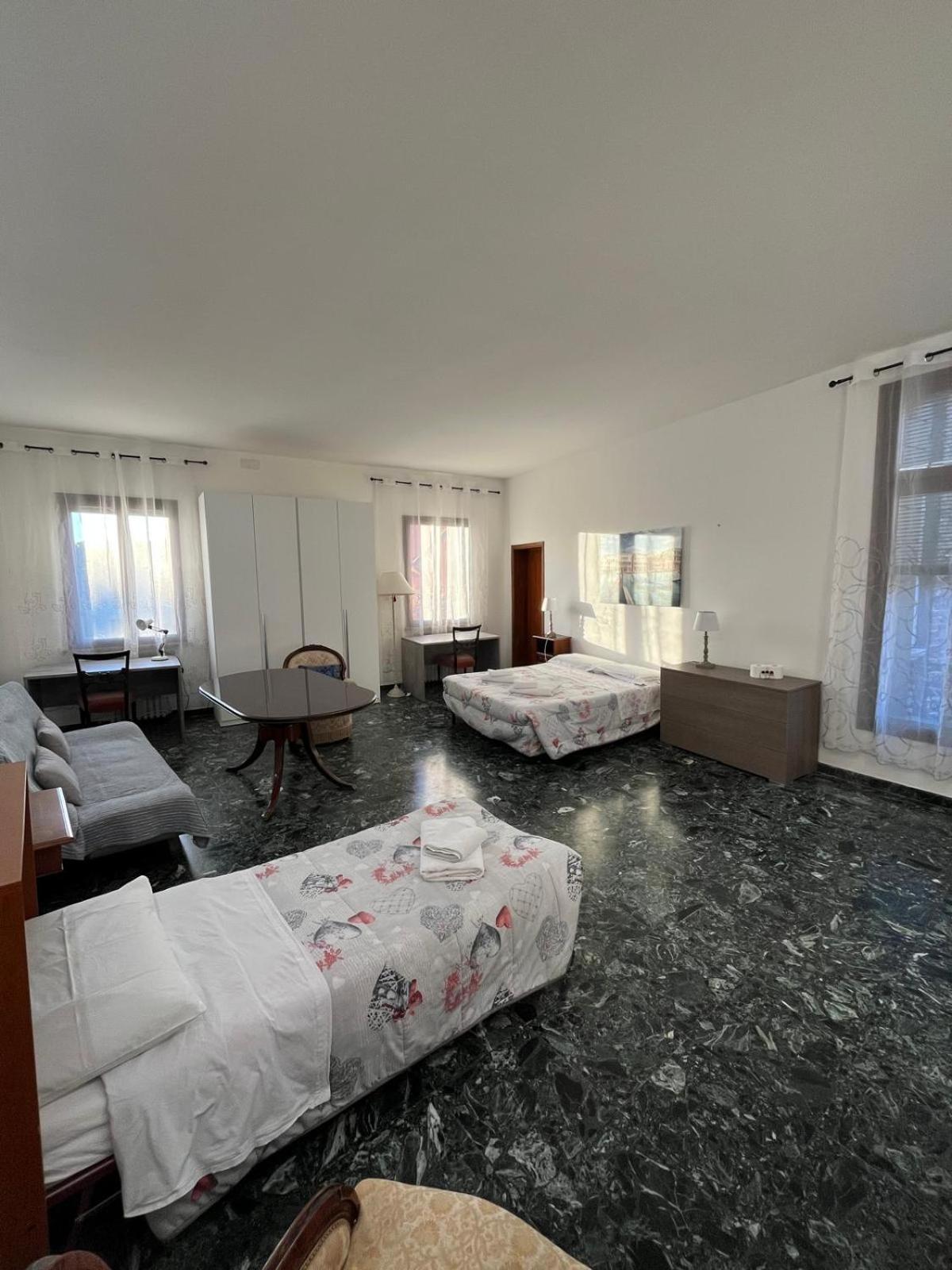 Stefy'S Rooms Венеція Екстер'єр фото